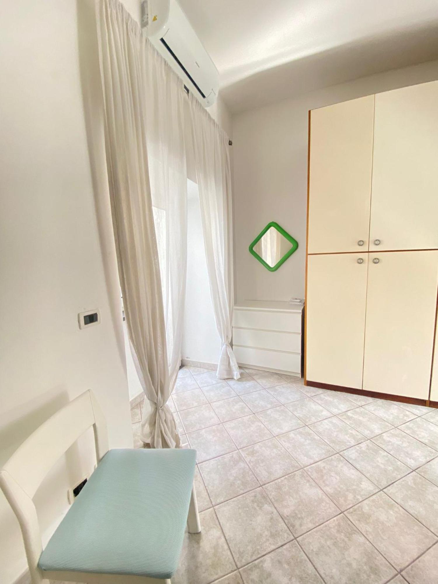 Euploia Apartment Ísquia Exterior foto