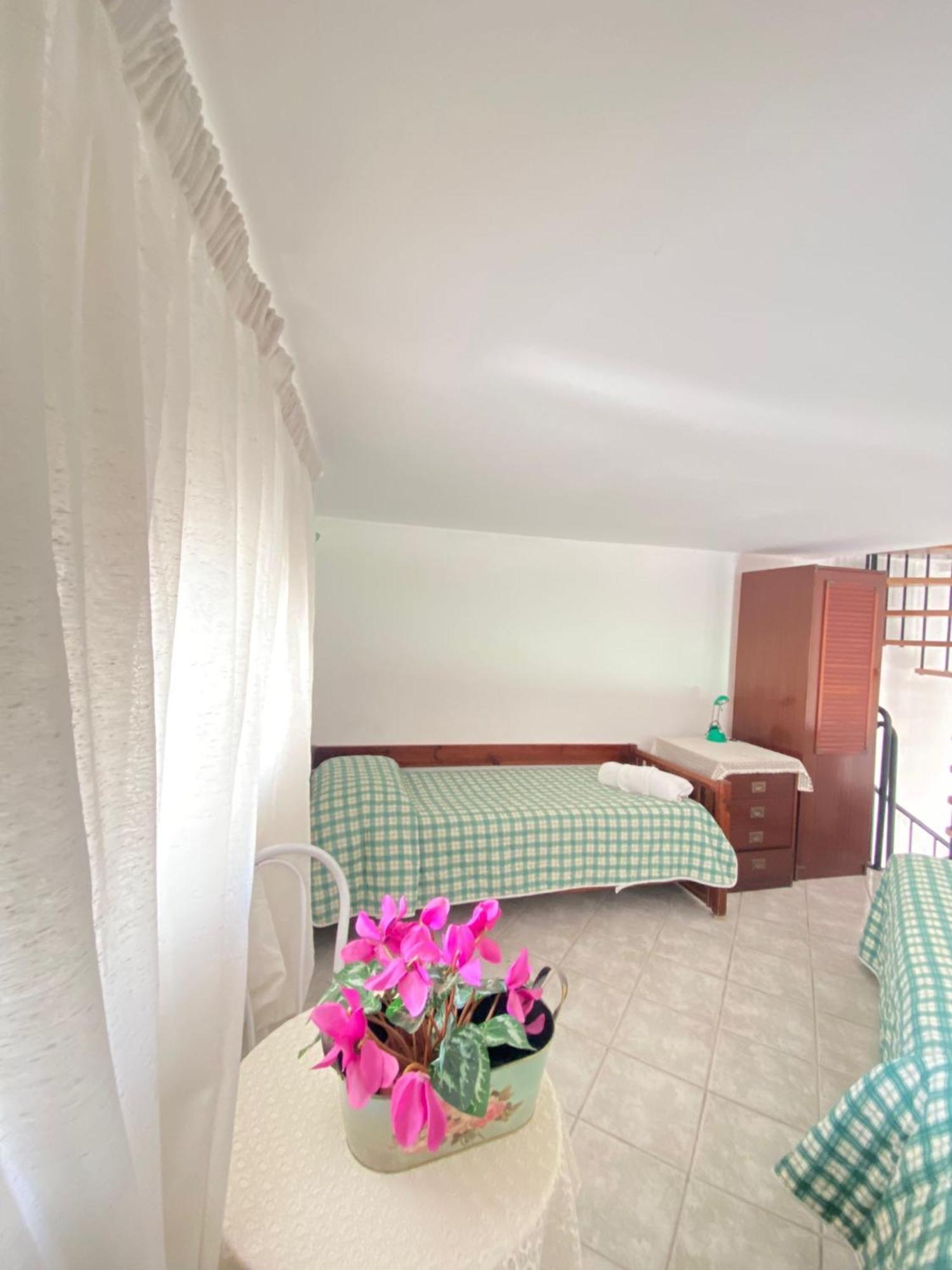 Euploia Apartment Ísquia Exterior foto
