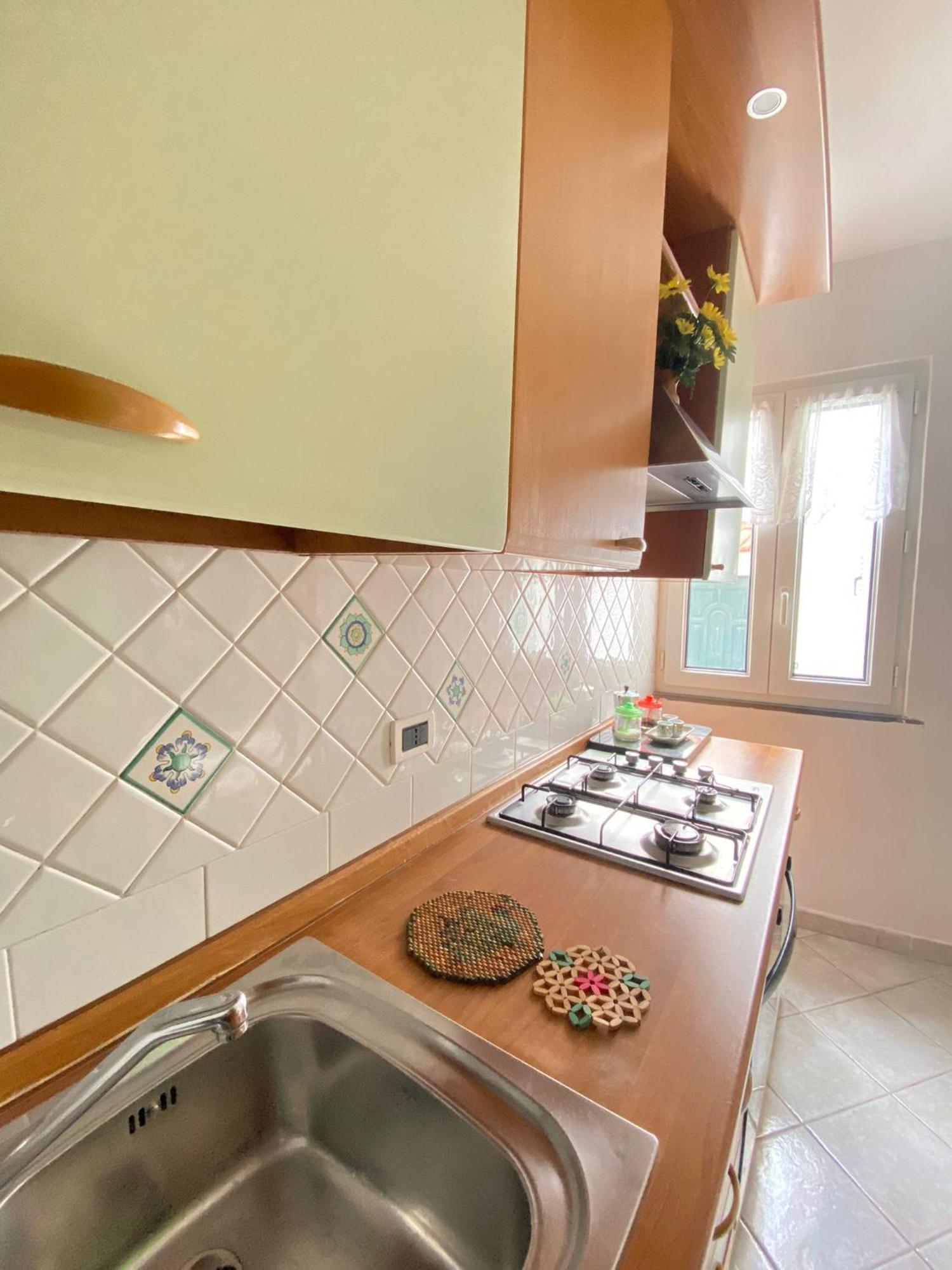 Euploia Apartment Ísquia Exterior foto